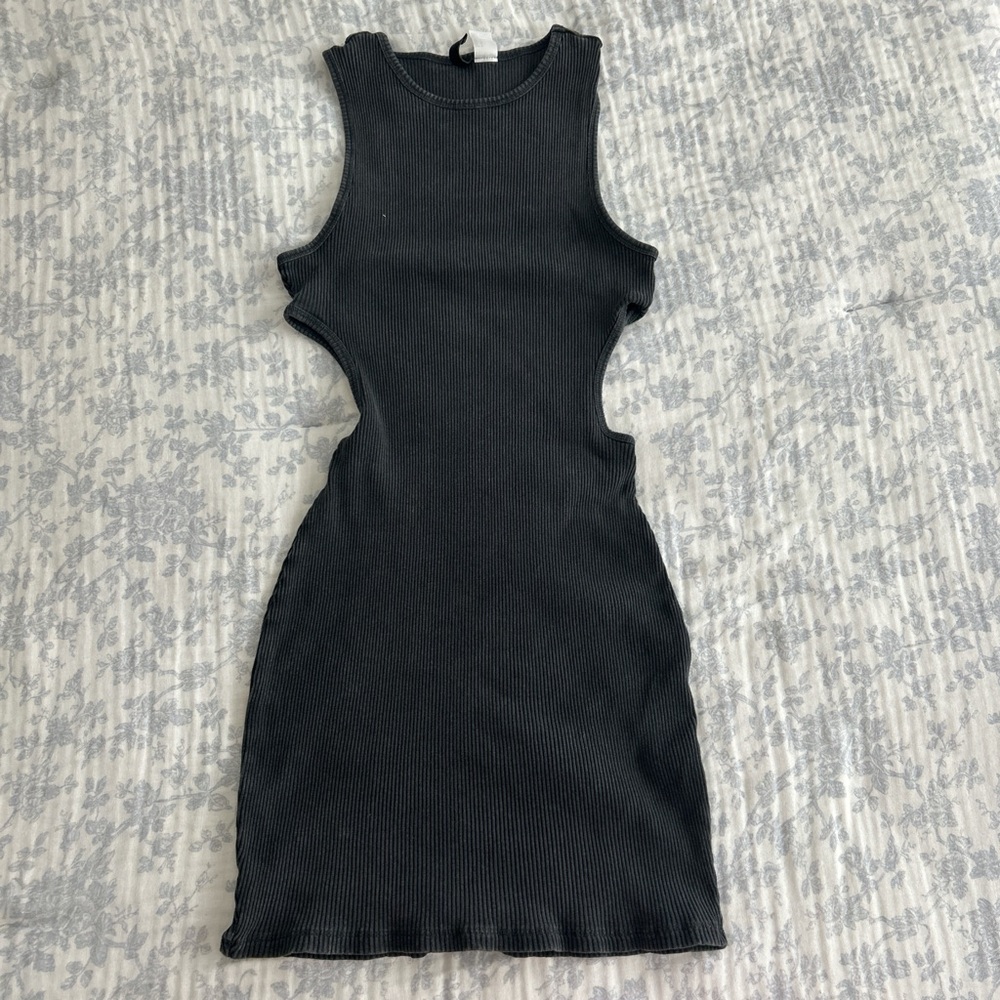 H&M CUTOUT SLEEVELESS RIBBED DARK GRAY MINI DRESS SIZE M
